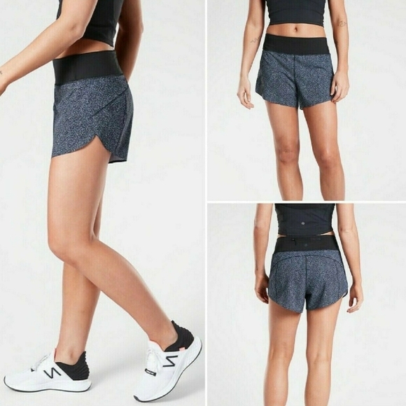 Athleta | Run With It 3.5" Short In Black - Picture 13 of 14